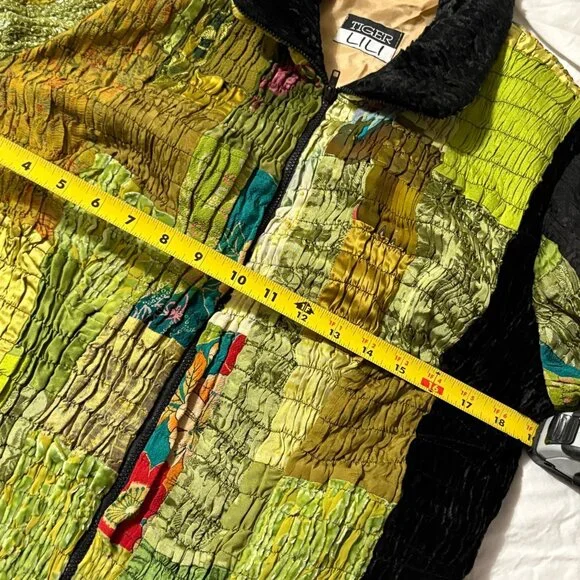 Tiger Lili VTG 80s 90s Patchwork Jacket 100% Silk Wearable Art Faux Fur Green 10 - Picture 11 of 13